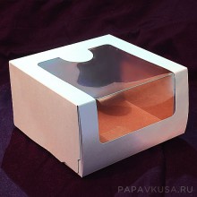 Коробка для пирожных с окошком 180*180*100 мм